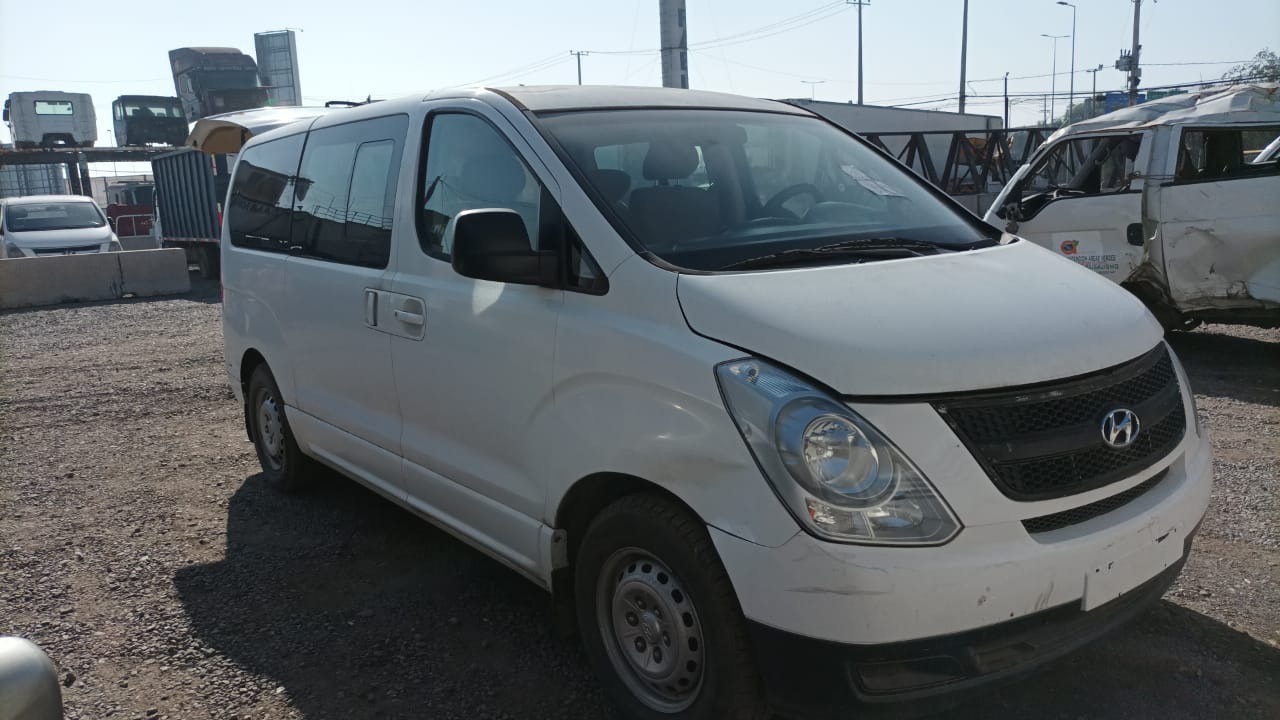 Hyundai H1 2012    EN DESARME